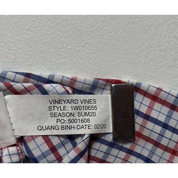 Vineyard Vines Mens Long Sleeve Button Down Red White Blue Whale Shirt XL - Picture 9 of 12